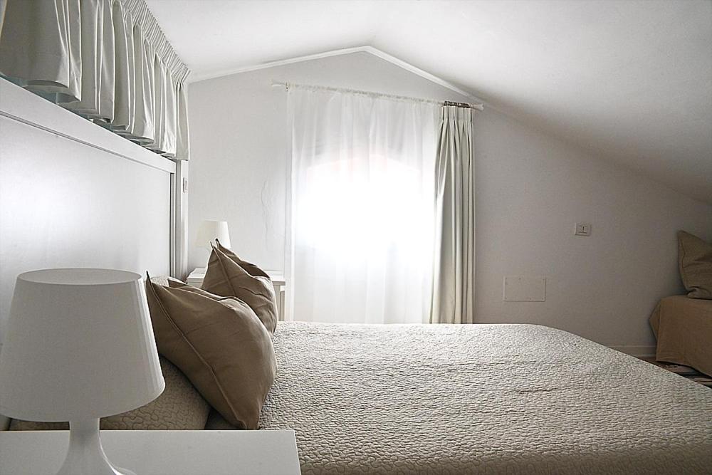 Conero Casa - Marcelli Di Numana In Via Litoranea 101 Sul Mare Vista Spiaggia Con Parcheggio Esclusivo Экстерьер фото